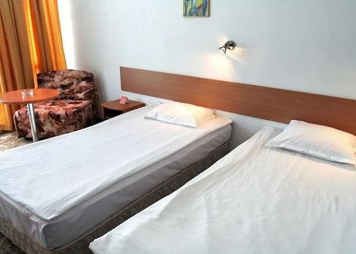 Отель Korona Солнечный берег